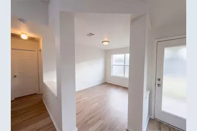 172 Prairie Springs Loop, Georgetown, TX 78626 - Photo 32