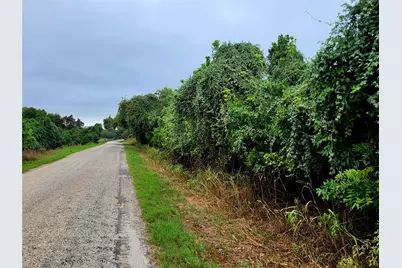 446 Riverside Drive, Bastrop, TX 78602 - Photo 2
