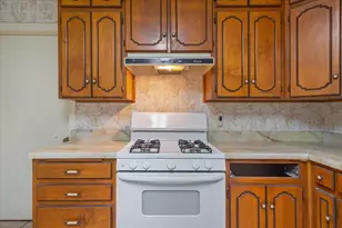 205 W Walker Ave, Temple, TX 76501 - Photo 8