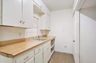 205 W Walker Ave, Temple, TX 76501 - Photo 16