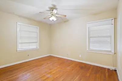 205 W Walker Avenue, Temple, TX 76501 - Photo 14