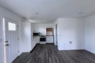 103 Crystal Clfs Dr, Cedar Creek, TX 78612 - Photo 6