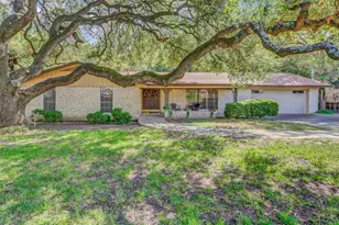 1109 Hollybluff St, Austin, TX 78753 - Photo 2