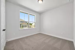 17704 Absinthe Dr, Austin, TX 78738 - Photo 16