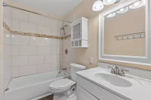 7801 Shoal Creek Blvd, Austin, TX 78757 - Photo 16