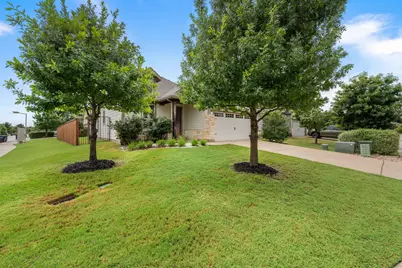 228 Bonnet Boulevard, Georgetown, TX 78628 - Photo 1
