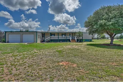 1368 County Road 207, Giddings, TX 78942 - Photo 2