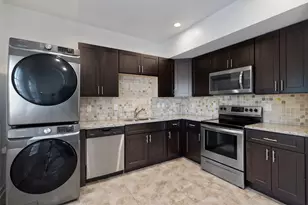 6211 Manor Rd, Austin, TX 78723 - Photo 1