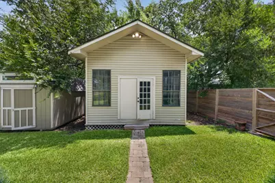 1104 E Liberty Avenue, Round Rock, TX 78664 - Photo 30