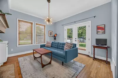 1104 E Liberty Avenue, Round Rock, TX 78664 - Photo 14
