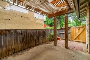 1712 Coturnix Dr, Austin, TX 78758 - Photo 16