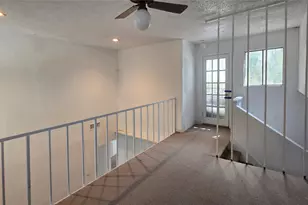 8801 Merion Cir, Austin, TX 78754 - Photo 4