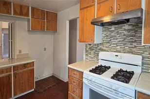 8801 Merion Cir, Austin, TX 78754 - Photo 6