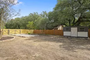 215 Dewberry Cove, Buda, TX 78610 - Photo 30