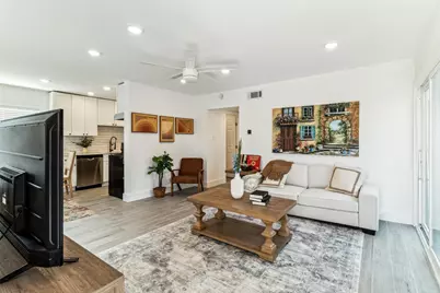 1200 E 52nd Street #210, Austin, TX 78723 - Photo 2