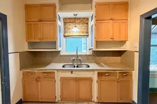 605 Texas Ave, Austin, TX 78705 - Photo 8