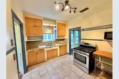 605 Texas Avenue, Austin, TX 78705 - Photo 4