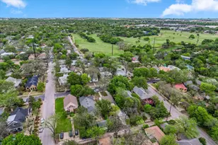 605 Texas Ave, Austin, TX 78705 - Photo 26
