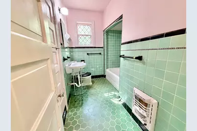 605 Texas Avenue, Austin, TX 78705 - Photo 8