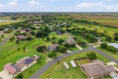 115 Clarks Grove Lane, Hutto, TX 78634 - Photo 32