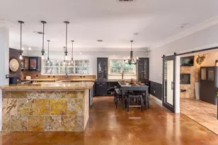 1900 Red Rock Dr, Round Rock, TX 78665 - Photo 14