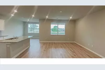 10612 Gonzales Ranger Pass, Austin, TX 78754 - Photo 4