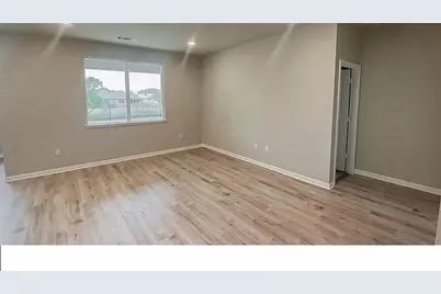 10612 Gonzales Ranger Pass, Austin, TX 78754 - Photo 6