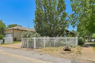 284 Wetzel, Kyle, TX 78640 - Photo 34