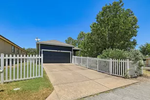 284 Wetzel, Kyle, TX 78640 - Photo 32