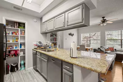 915 W 23rd Street #203, Austin, TX 78705 - Photo 6