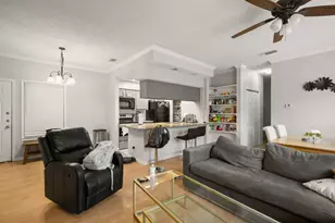 915 W 23rd St, Austin, TX 78705 - Photo 4