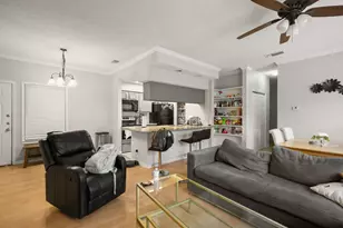 915 W 23rd St, Austin, TX 78705 - Photo 4