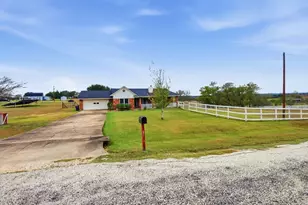 2770 Trey Ln, Brenham, TX 77833 - Photo 14