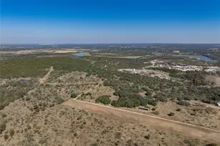 1033 Flying X Rd, Spicewood, TX 78669 - Photo 40