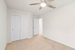 5917 Red Bud Ridge Ln, Austin, TX 78744 - Photo 20