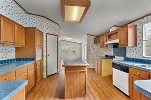 1100 County Road 474 Rd, Elgin, TX 78621 - Photo 16