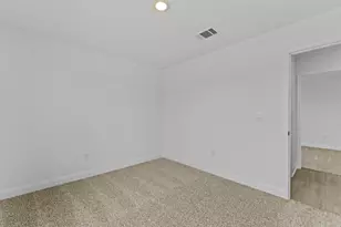 252 Rivers Edge Dr, Georgetown, TX 78628 - Photo 10