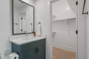 1719 Spyglass Dr, Austin, TX 78746 - Photo 26