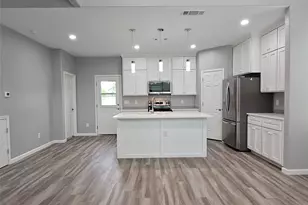 173 Chickasaw, Smithville, TX 78957 - Photo 6
