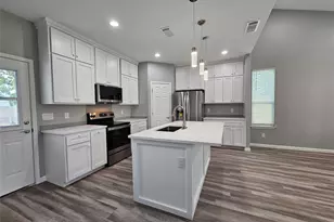 173 Chickasaw, Smithville, TX 78957 - Photo 10