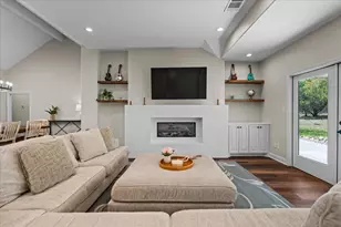 10621 W Cave Loop, Dripping Springs, TX 78620 - Photo 12