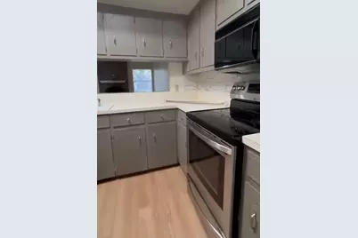 11510 Oak View Drive, Austin, TX 78759 - Photo 8