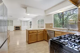 12022 Cherie Dr, Austin, TX 78758 - Photo 6