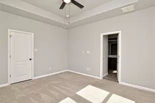 2005 Garretts Way, Manchaca, TX 78652 - Photo 16