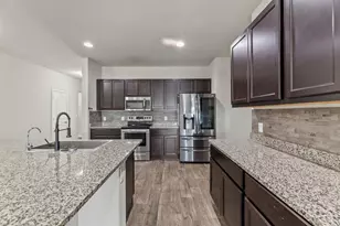 117 Freedom Park Ave, Liberty Hill, TX 78642 - Photo 12