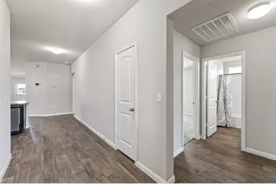 117 Freedom Park Avenue, Liberty Hill, TX 78642 - Photo 6