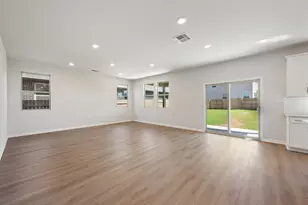 109 Coleto Tr, Bastrop, TX 78602 - Photo 10