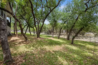 2503 Wilson Avenue, Lago Vista, TX 78645 - Photo 36