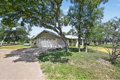 29 Country Oaks Drive, Buda, TX 78610 - Photo 30