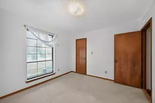 29 Country Oaks Dr, Buda, TX 78610 - Photo 20
